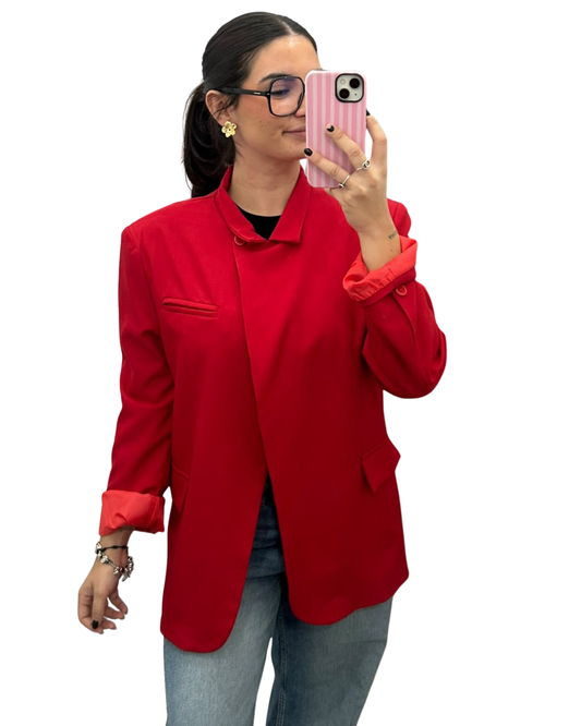 Chaqueta roja cruzada
