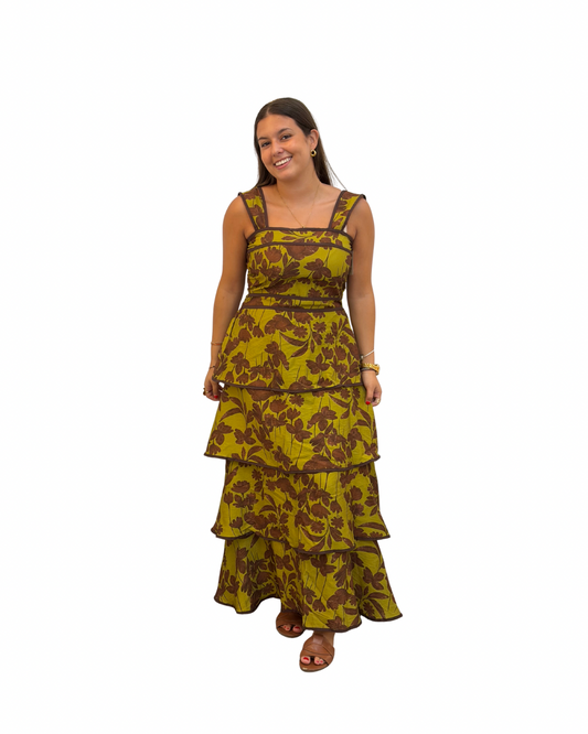 VESTIDO VOLANTES VERDE CON FLORES EN TONOS MARRONES