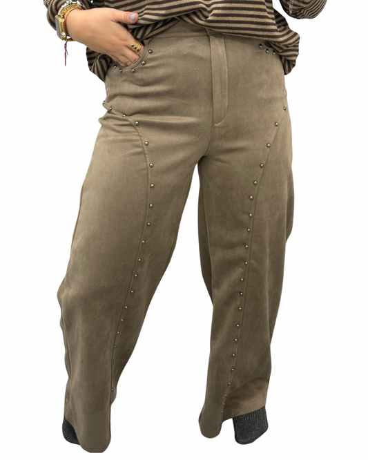 Pantalón antelina camel